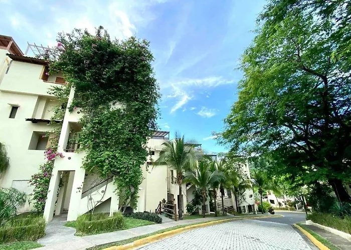Breezy Paradise 2 Bed2bath With Mountain View