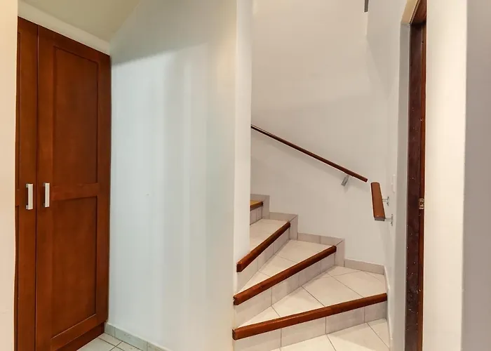Breezy Paradise 2 Bed2bath With Mountain View Сasa de vacaciones
