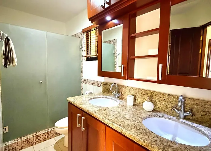 Breezy Paradise 2 Bed2bath With Mountain View Casa vacanze Coco