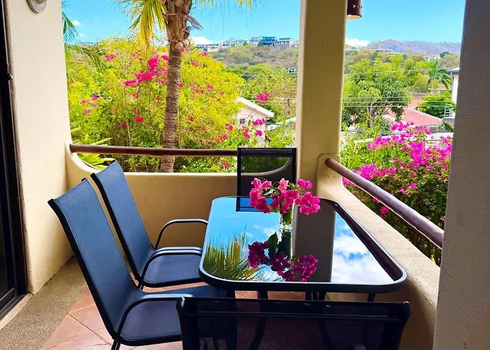 Breezy Paradise 2 Bed2bath With Mountain View Coco